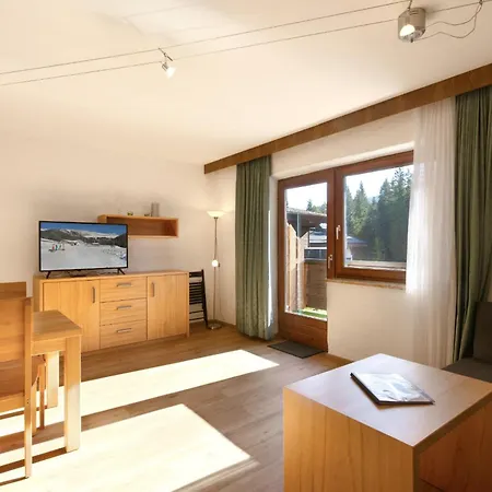 Ostbacher Stern Appartement Leutasch