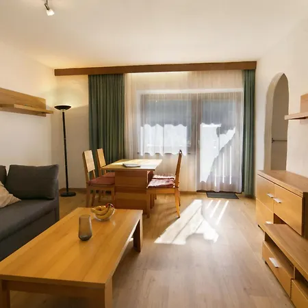 Ostbacher Stern Apartment *