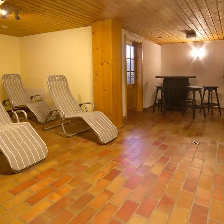 奥斯巴彻斯特恩公寓