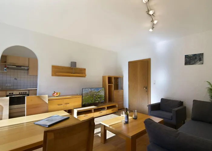 Ostbacher Stern Апартаменты Лойташ